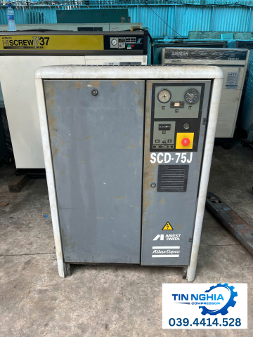 Máy nén khí trục vít AltasCopco 10HP - tổng thể